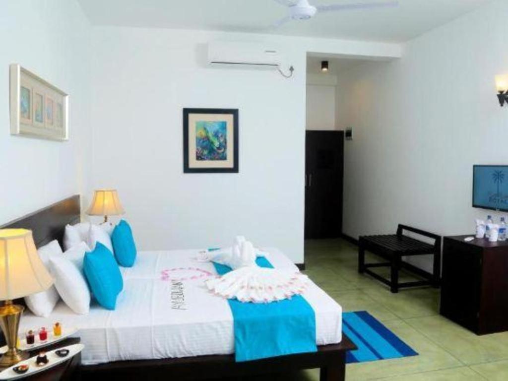 Coco Royal Beach Resort Kalutara Exterior foto